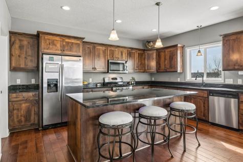 9614 198th Street W Lakeville MN 55044