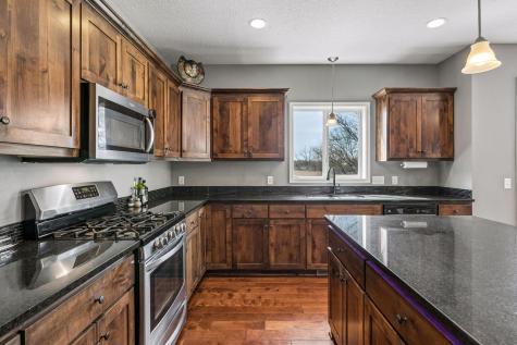9614 198th Street W Lakeville MN 55044