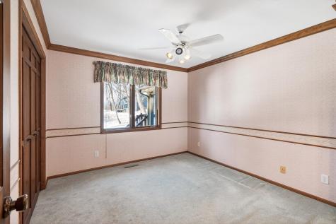 4134 Red Oak Ridge Minnetonka MN 55345