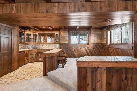4134 Red Oak Ridge Minnetonka MN 55345