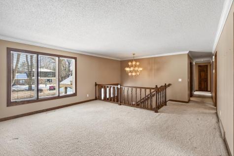 4134 Red Oak Ridge Minnetonka MN 55345