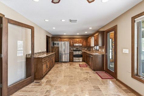 4134 Red Oak Ridge Minnetonka MN 55345