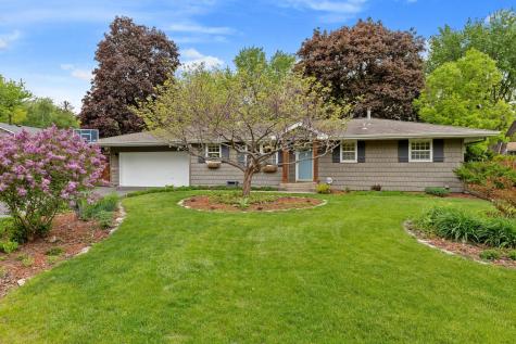 9024 47 1/2 Avenue N New Hope MN 55428