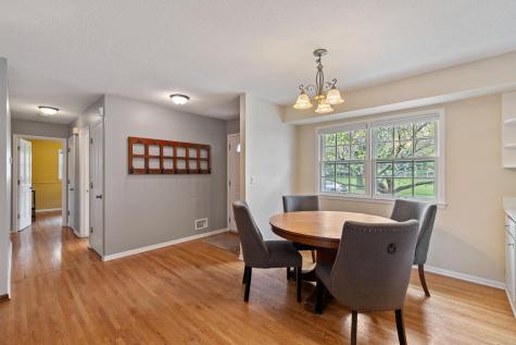 9024 47 1/2 Avenue N New Hope MN 55428