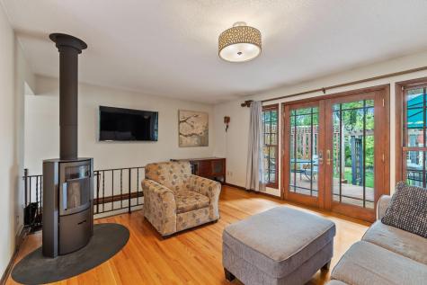 9024 47 1/2 Avenue N New Hope MN 55428