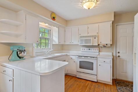 9024 47 1/2 Avenue N New Hope MN 55428