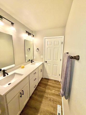 6040 79th Avenue S Horace ND 58047