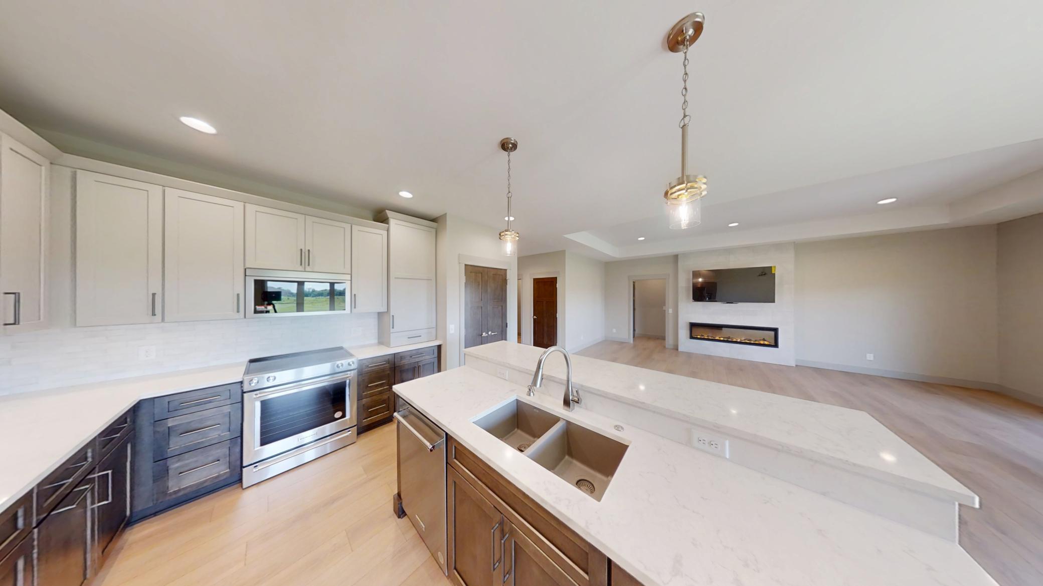 2334 9th Street W Albert Lea MN 56007