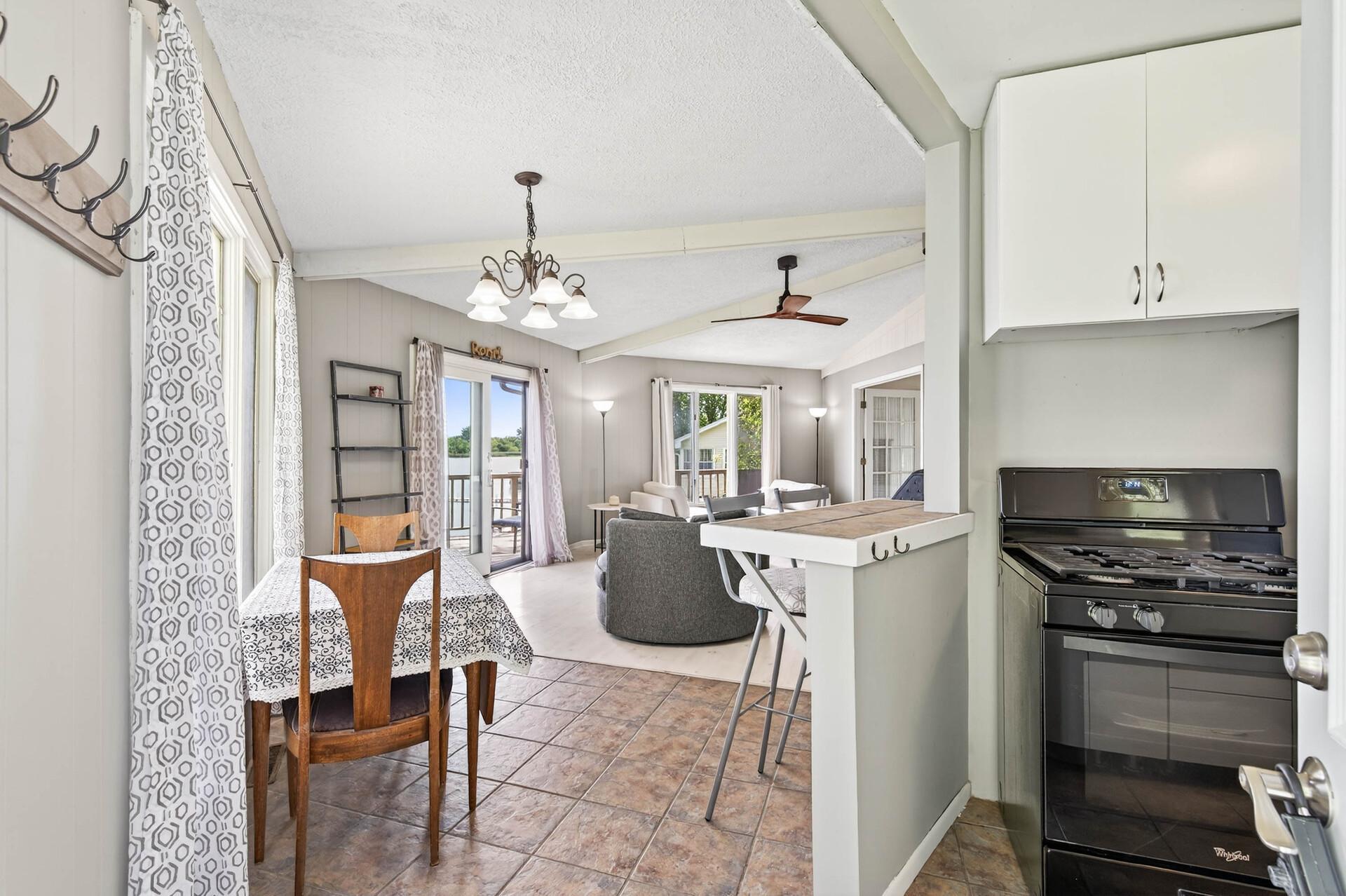 1794 Lawrence Circle NW Annandale MN 55302