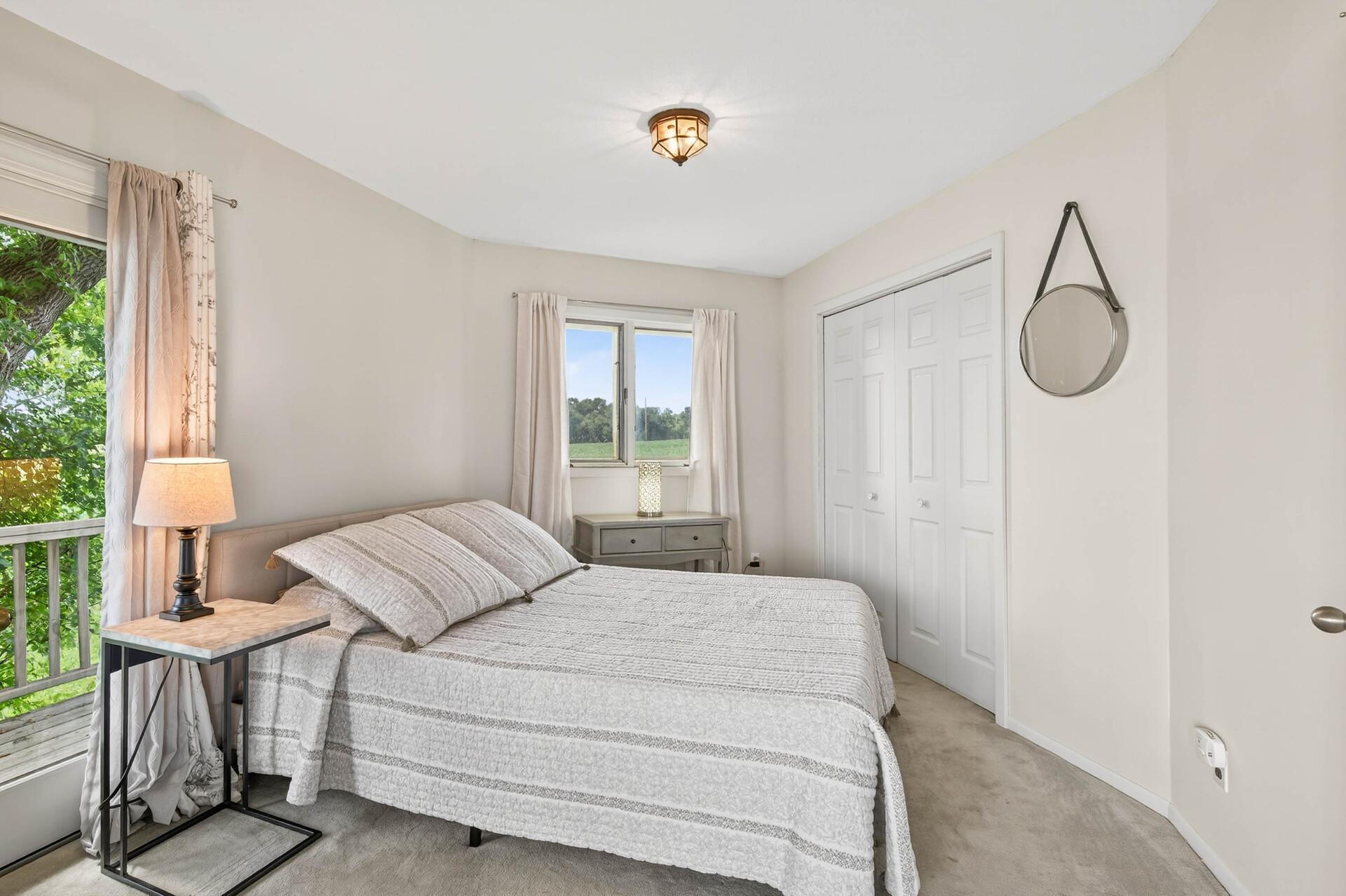 1794 Lawrence Circle NW Annandale MN 55302