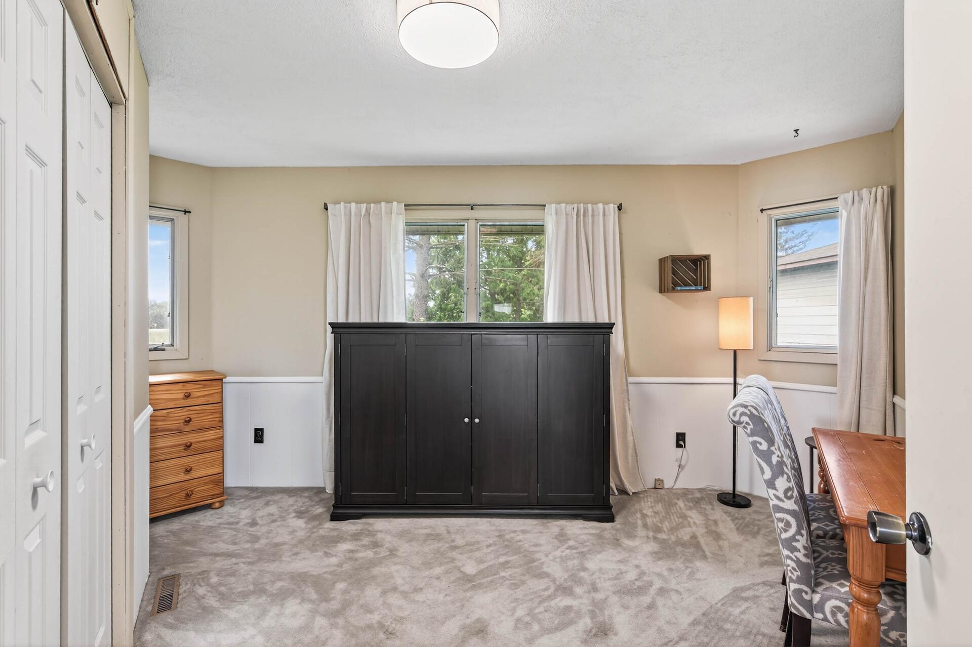 1794 Lawrence Circle NW Annandale MN 55302