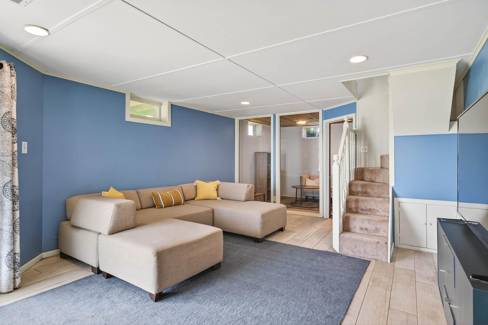 1794 Lawrence Circle NW Annandale MN 55302