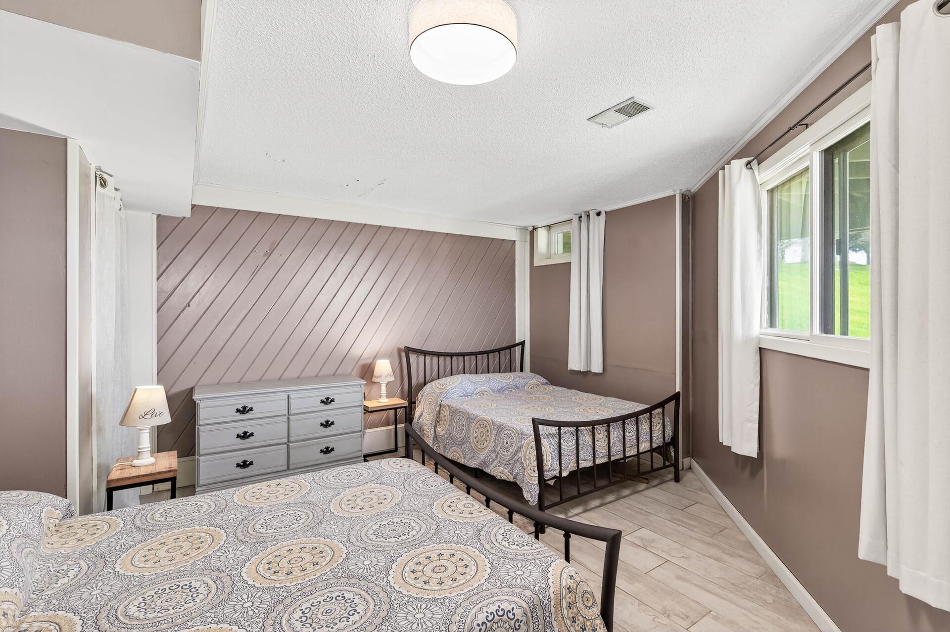 1794 Lawrence Circle NW Annandale MN 55302