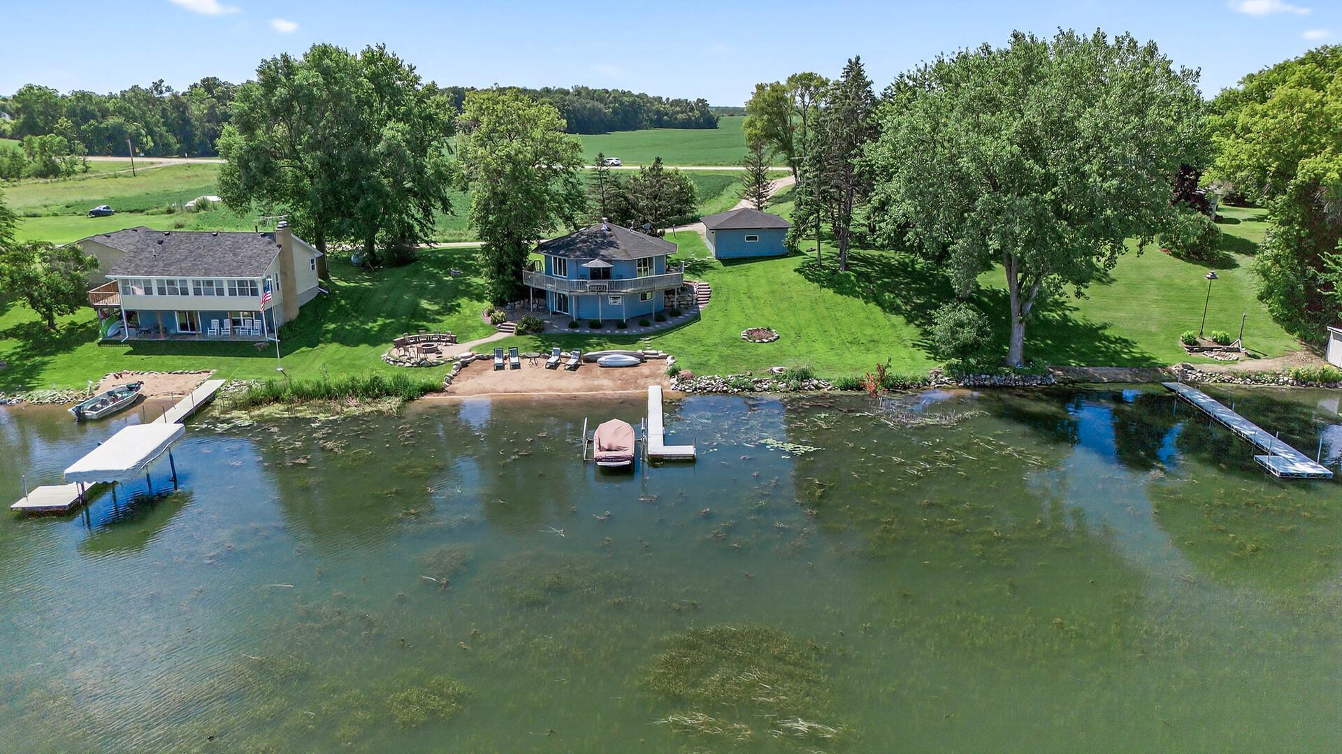 1794 Lawrence Circle NW Annandale MN 55302