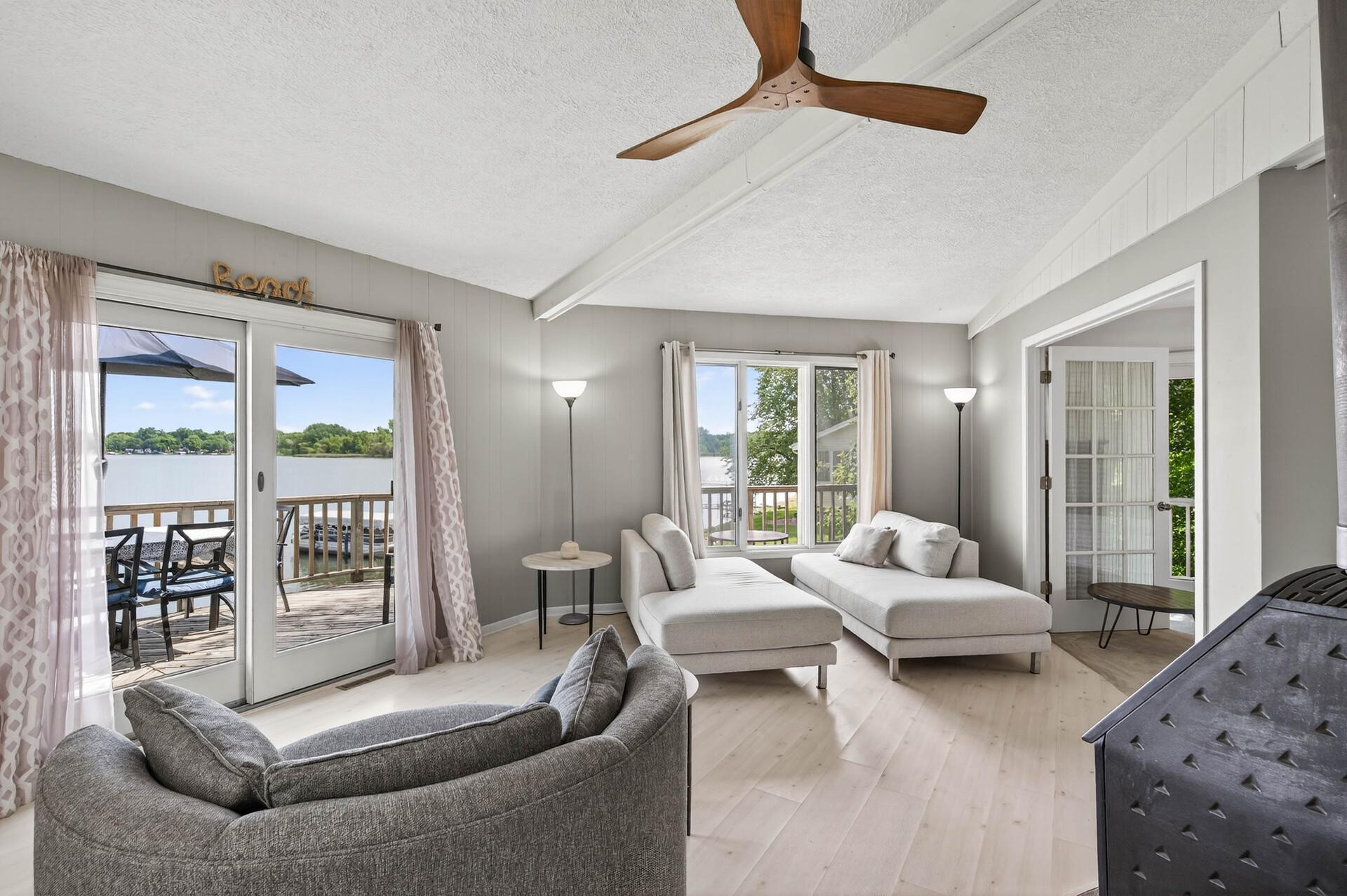 1794 Lawrence Circle NW Annandale MN 55302