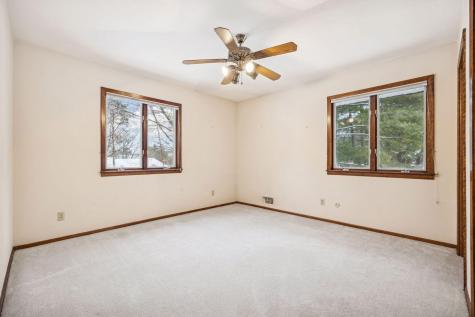 1835 Hunter Lane Mendota Heights MN 55118