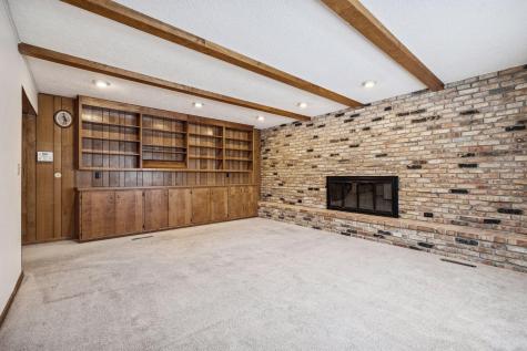 1835 Hunter Lane Mendota Heights MN 55118