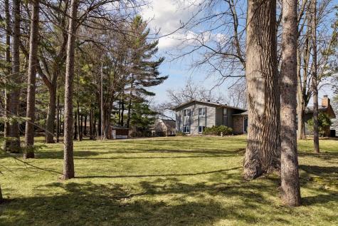 1835 Hunter Lane Mendota Heights MN 55118