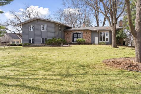 1835 Hunter Lane Mendota Heights MN 55118