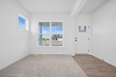 1658 Tyrone Drive Shakopee MN 55379