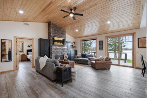 51425 Long Point Place Mcgregor MN 55760