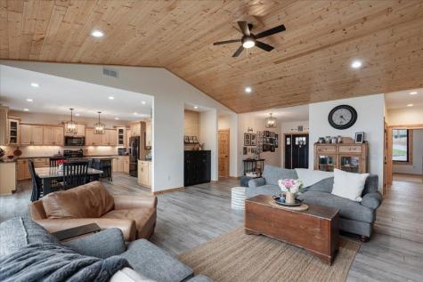 51425 Long Point Place Mcgregor MN 55760