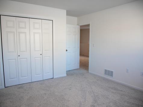 6742 Meadow View Drive S Fargo ND 58104