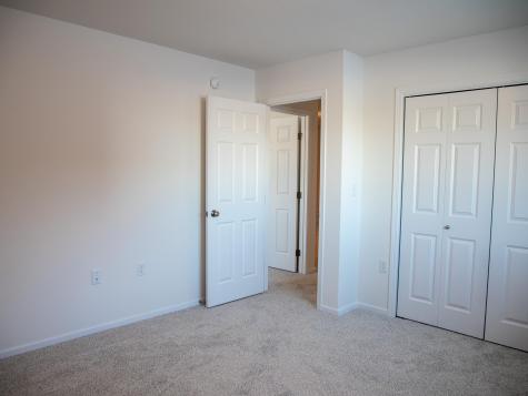 6742 Meadow View Drive S Fargo ND 58104