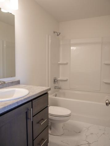 6742 Meadow View Drive S Fargo ND 58104