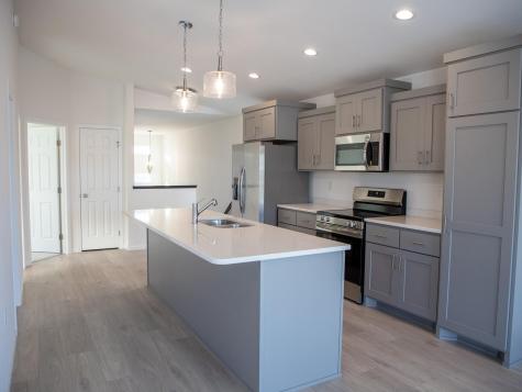 6742 Meadow View Drive S Fargo ND 58104