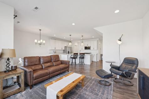 18528 60th Avenue N Plymouth MN 55446