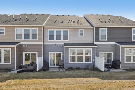 18528 60th Avenue N Plymouth MN 55446