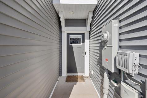 18528 60th Avenue N Plymouth MN 55446