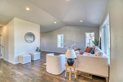 6325 Saint Ann Avenue Horace ND 58047