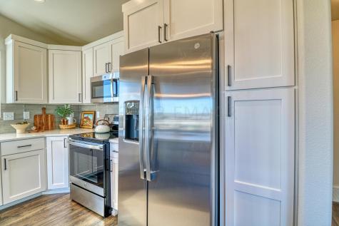 6325 Saint Ann Avenue Horace ND 58047