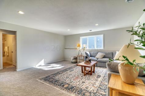 6325 Saint Ann Avenue Horace ND 58047