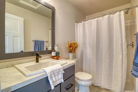 6325 Saint Ann Avenue Horace ND 58047