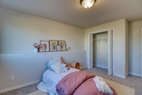 6325 Saint Ann Avenue Horace ND 58047