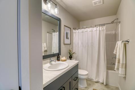 6325 Saint Ann Avenue Horace ND 58047