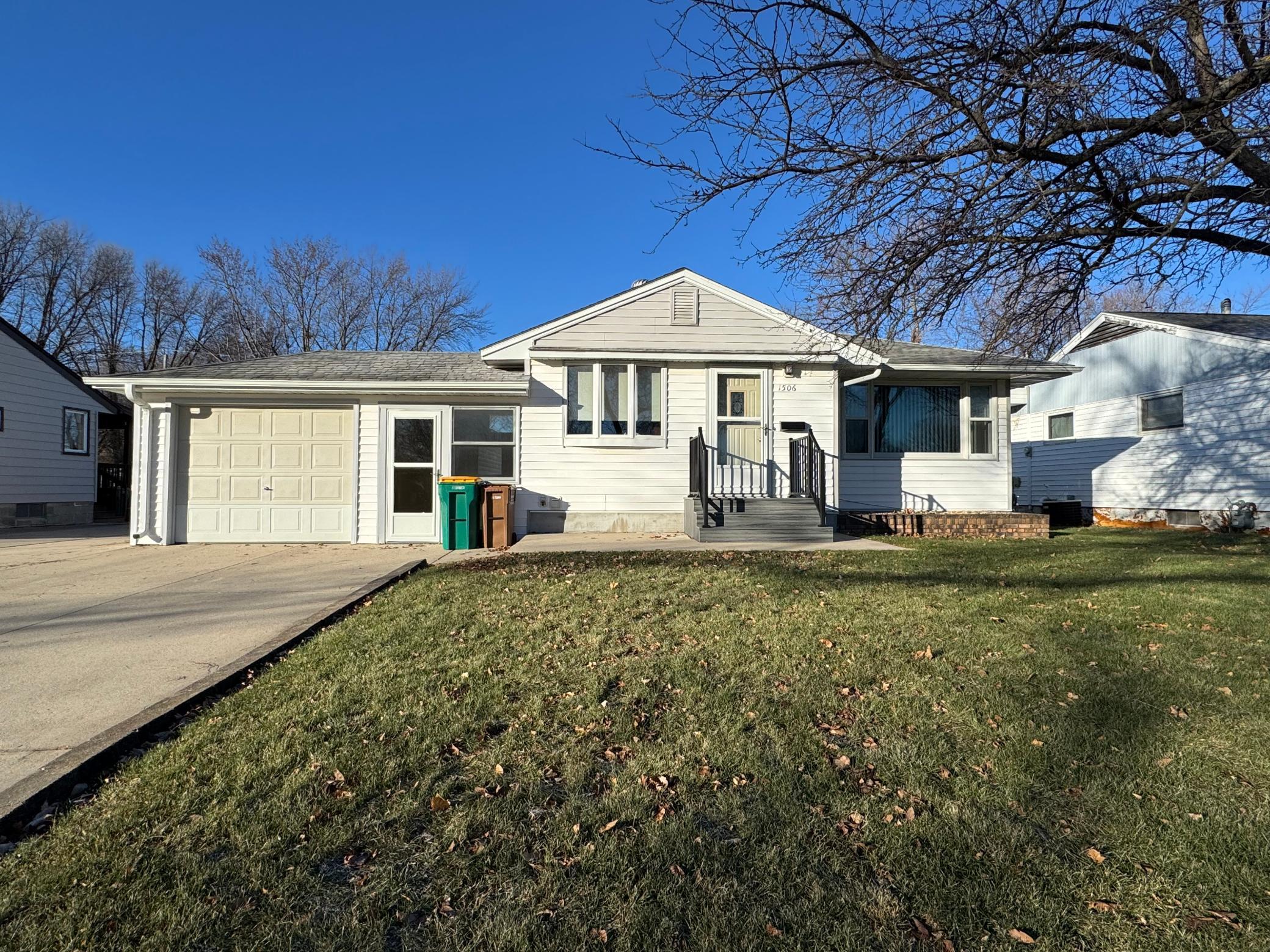1506 Manor Avenue Albert Lea MN 56007