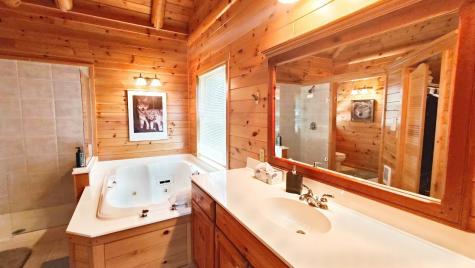 2357 Retreat Lodge Road Cook MN 55723