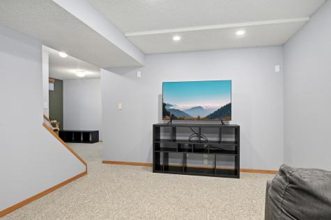 16645 Flagstaff Avenue W Rosemount MN 55068