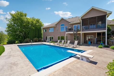 1528 Cottonwood Trail New Prague MN 56071