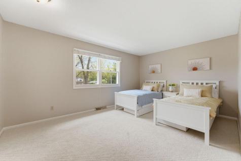 8390 Sunnyside Road Mounds View MN 55112