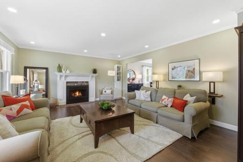 8390 Sunnyside Road Mounds View MN 55112