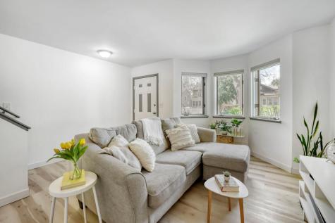3521 Clinton Avenue Minneapolis MN 55408