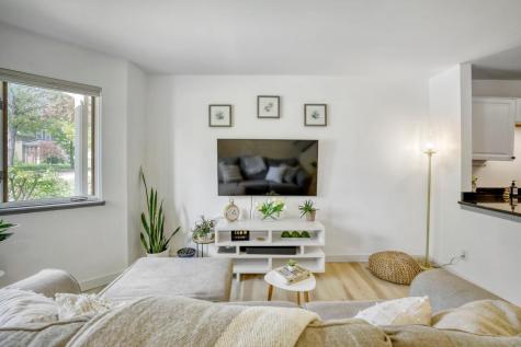 3521 Clinton Avenue Minneapolis MN 55408