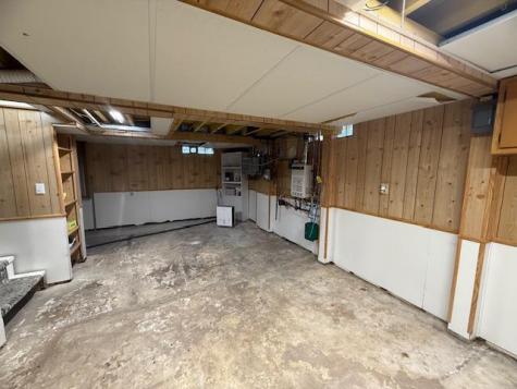 1403 Lenham Avenue SE Cooperstown ND 58425