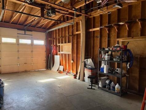 1403 Lenham Avenue SE Cooperstown ND 58425