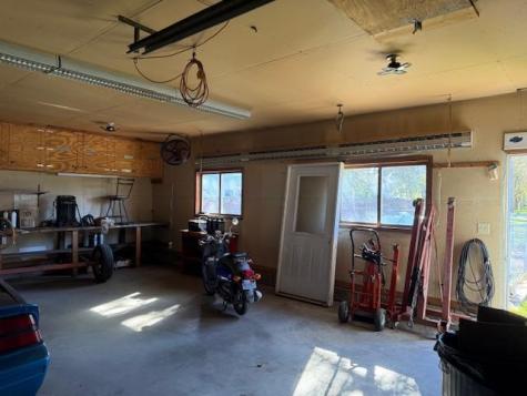 1403 Lenham Avenue SE Cooperstown ND 58425